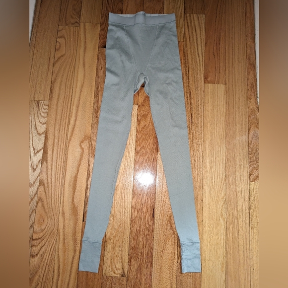 NWOT SKIMS LOGO POINTELLE HENLEY & LEGGING SET - Picture 5 of 8